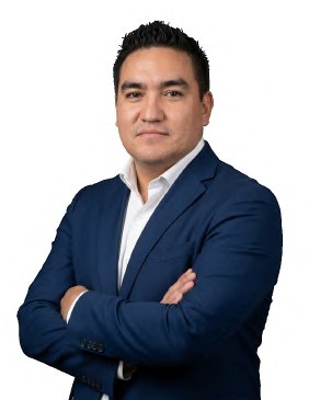 Mtro. Adan Torres Viramontes
